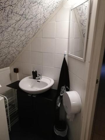 Kullerkupu Hostel Kuressaare Exteriér fotografie