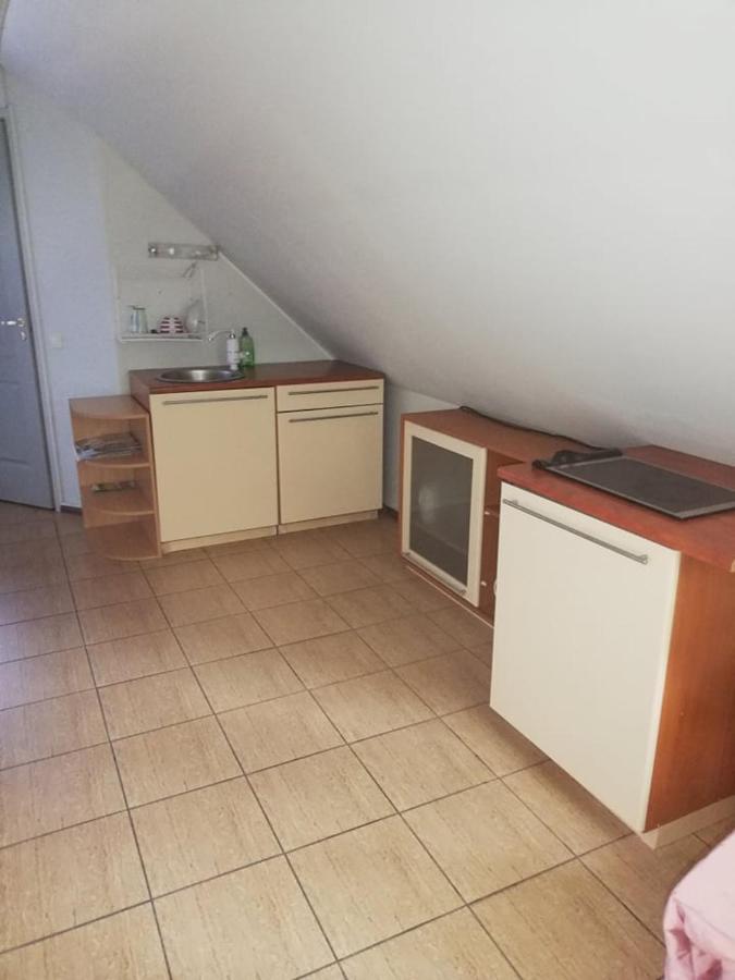 Kullerkupu Hostel Kuressaare Exteriér fotografie
