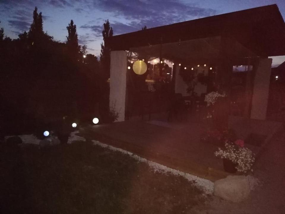 Kullerkupu Hostel Kuressaare Exteriér fotografie