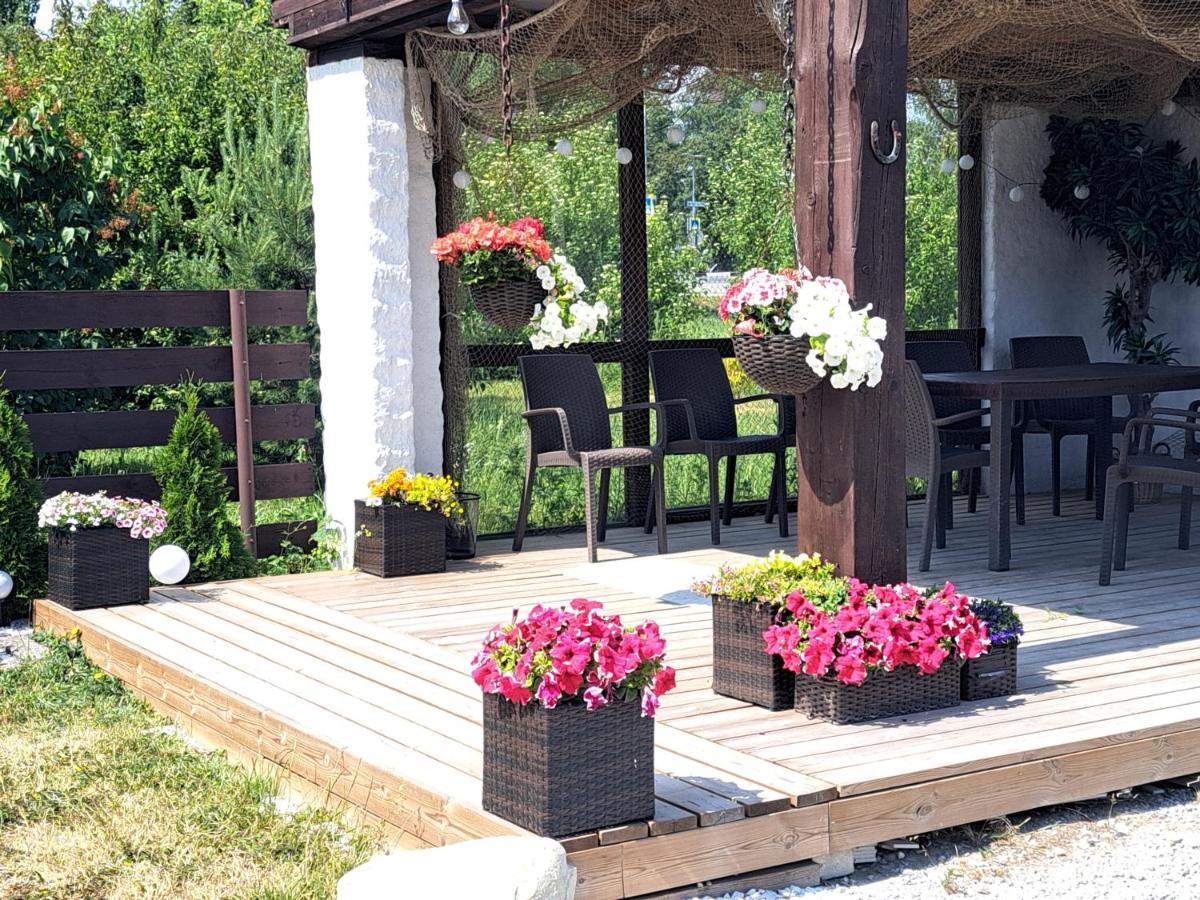 Kullerkupu Hostel Kuressaare Exteriér fotografie