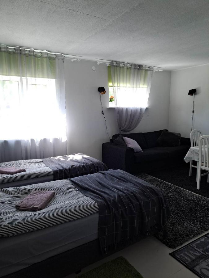 Kullerkupu Hostel Kuressaare Exteriér fotografie