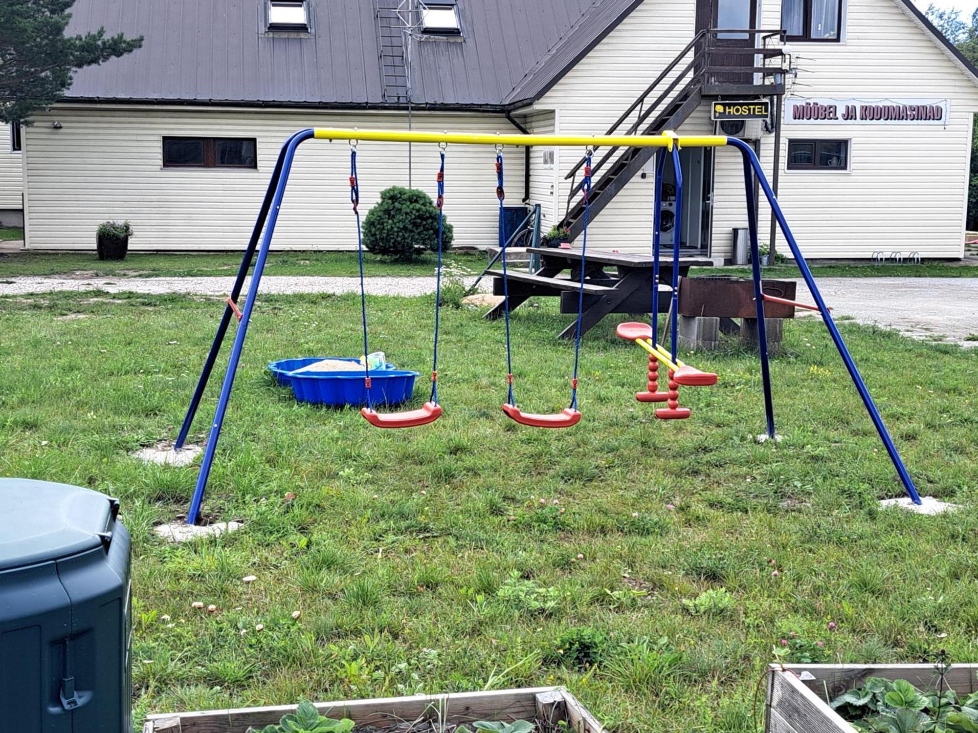 Kullerkupu Hostel Kuressaare Exteriér fotografie